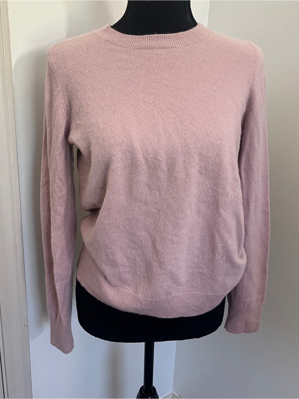 Nordstrom 100% Cashmere Sweater Dusty Rose Pink Crewneck Pullover Medium